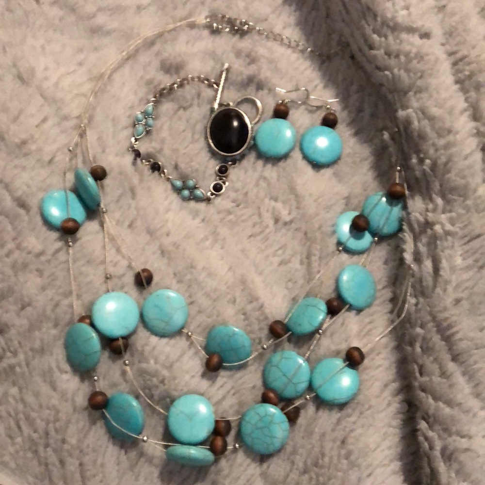 Turquoise jewelry set